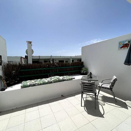 Casa Perdy, Beautiful 1 Bedroom Apartment With Communal Pool Tías Екстериор снимка